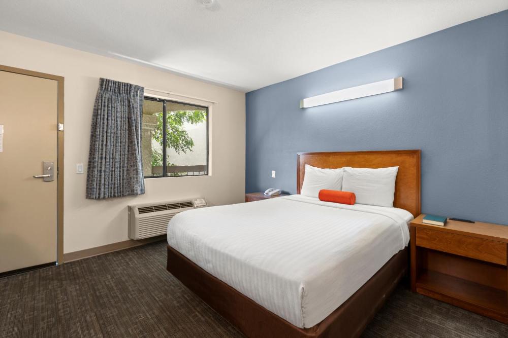 Good Nite Inn Fremont